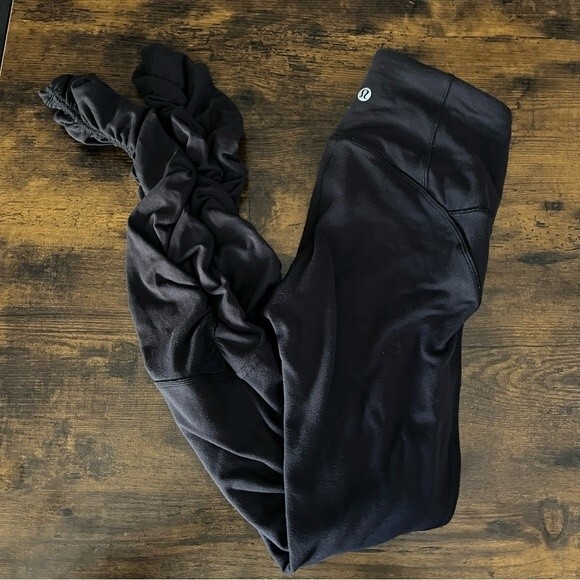 lululemon Black Ready to Rulu 28” Leggings Tights - Picture 5 of 6